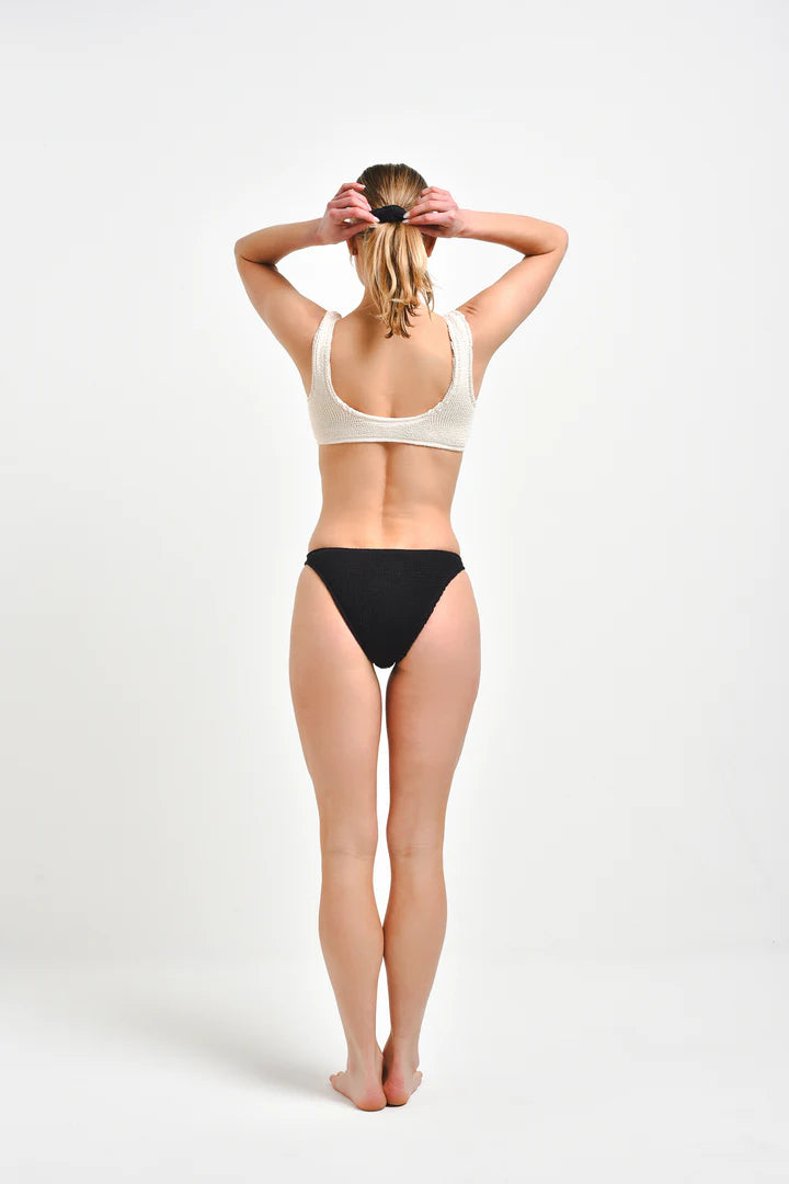 One Peace - Ibiza in Ecru/Black