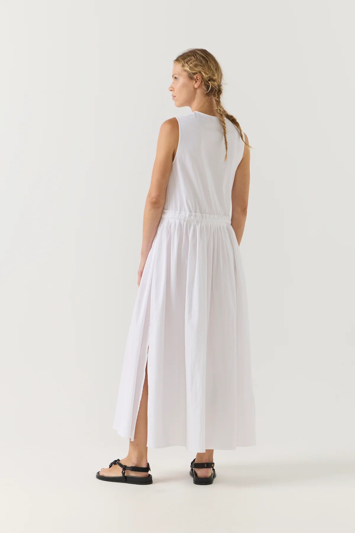Foemina - Cameron Dress in White Seersucker