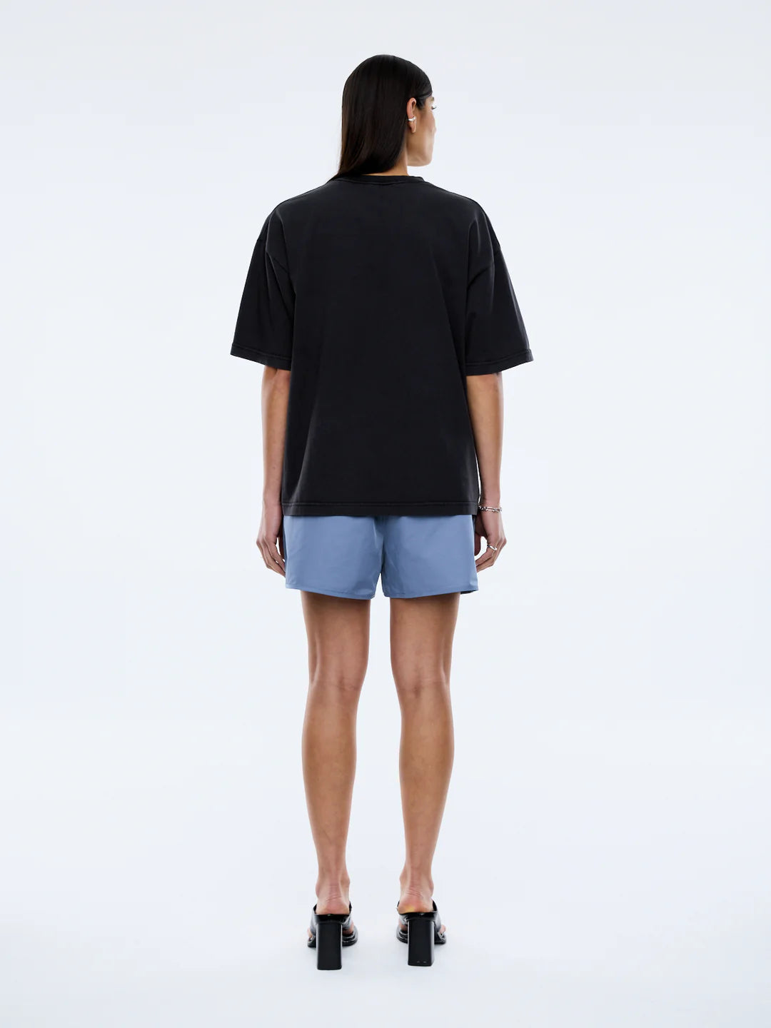 Ena Pelly - Peach Pelly Collegiate Tee in Vintage Black