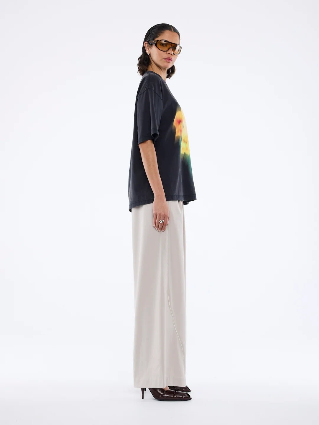 Ena Pelly - Blurred Sunflowers Tee in Black