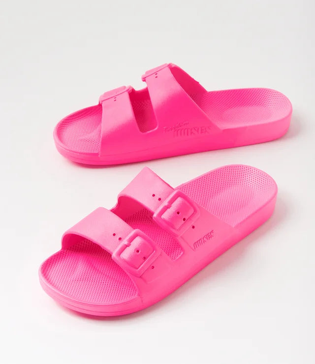 Freedom Moses - Sandal in Happy