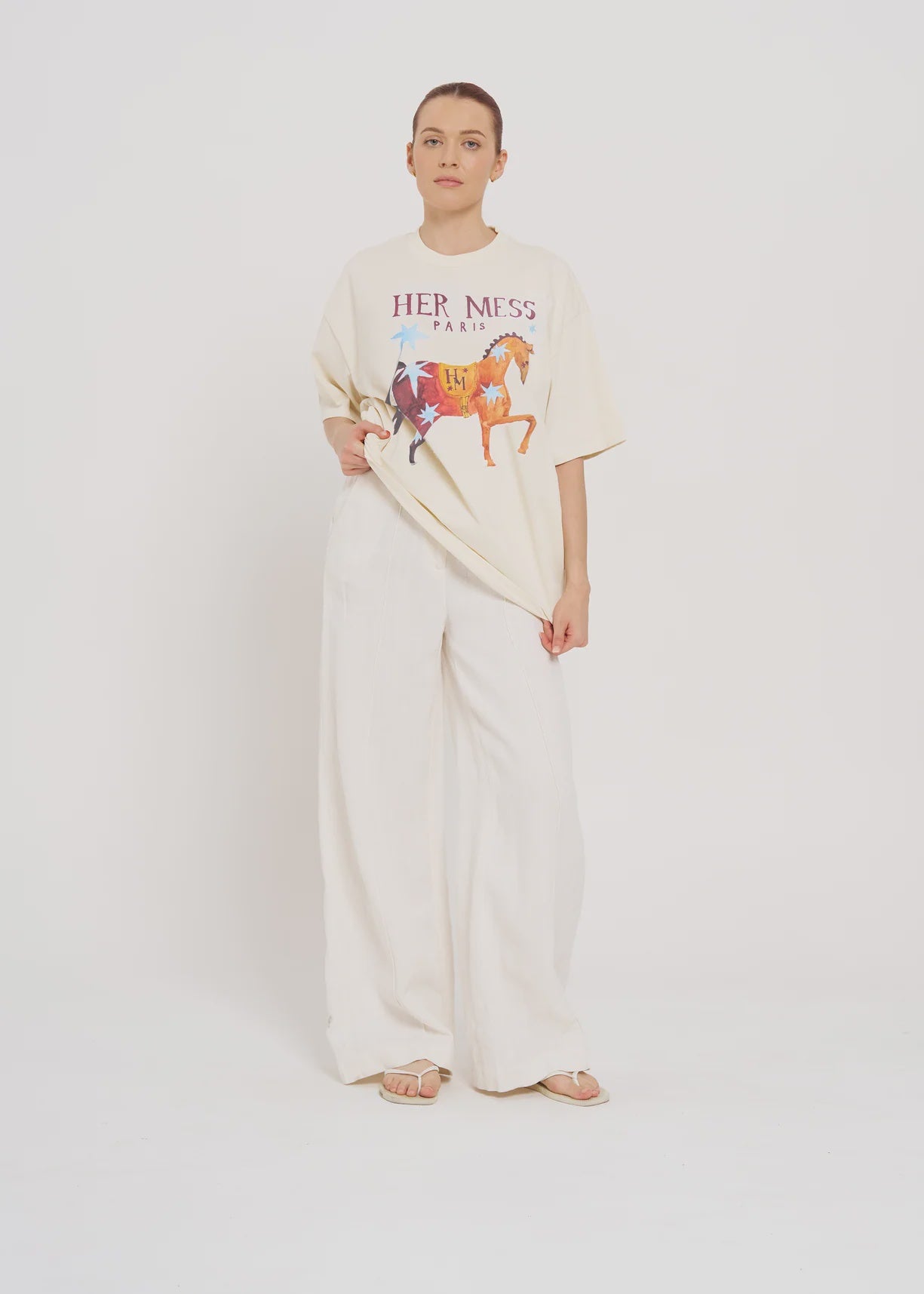 Maku - Her Mess Oversize Tee in Ivory