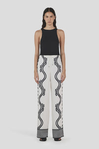 Hansen & Gretel - Justine Pant in Geo Waves