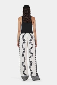 Hansen & Gretel - Justine Pant in Geo Waves