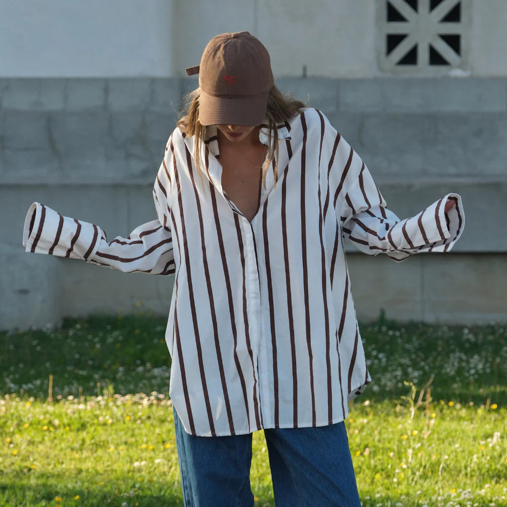 Mia Capri - Embroided Cap in Brown