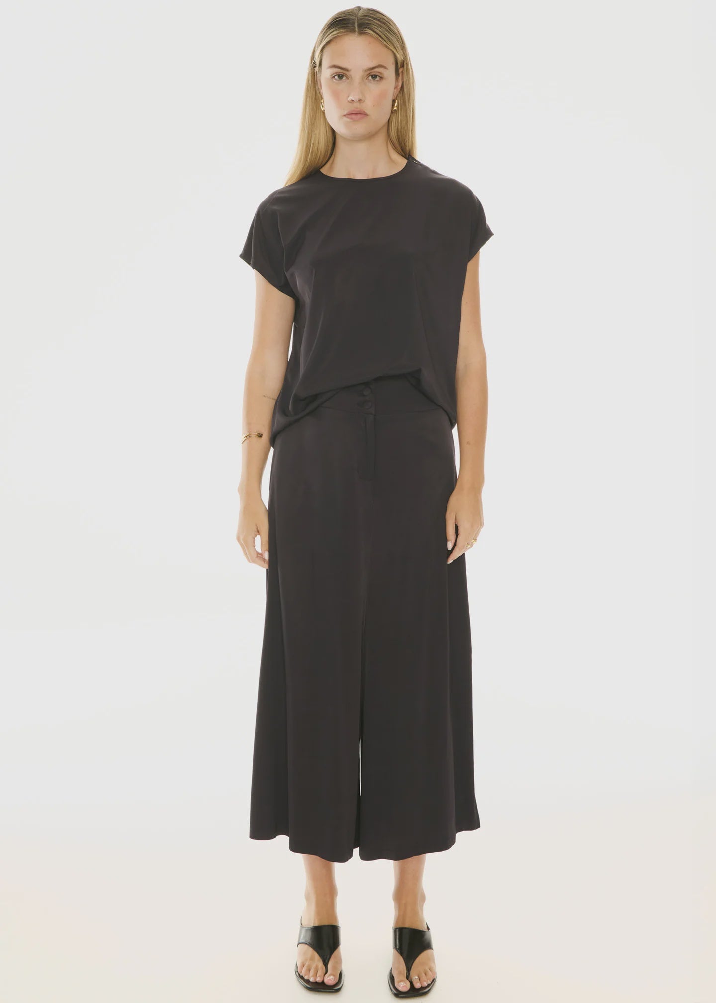 Pol - Rune Tee in Ink