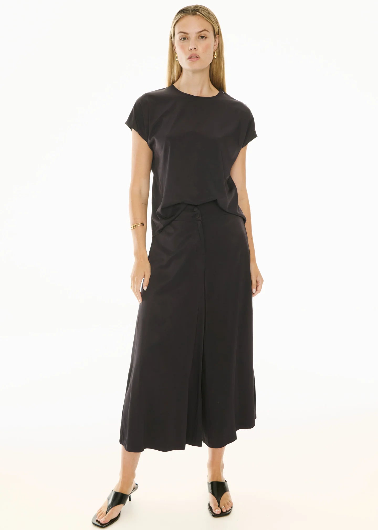 Pol - Rune Tee in Ink