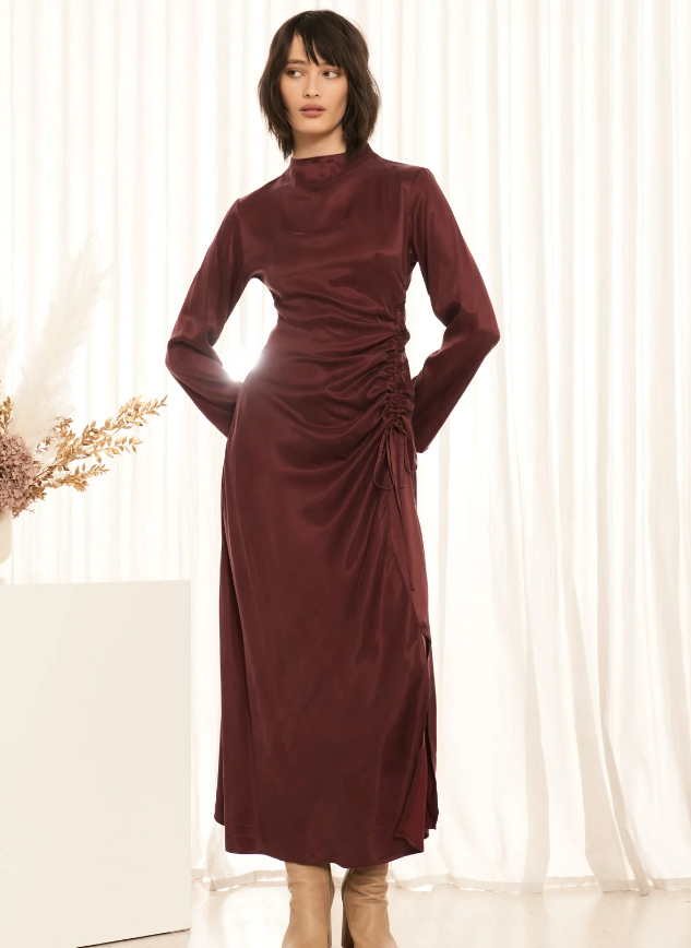 Apartment - Frankie Dress in Berry