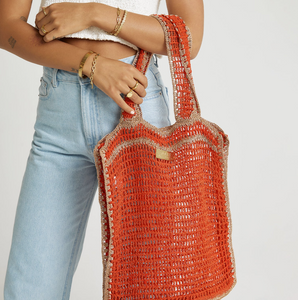 Arms of Eve -Lani Beach Bag in Red Apple