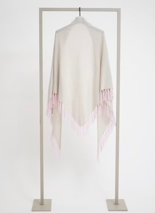 Herzen's Angelegenheit - Fringe Scarf in Mazipan Ballet