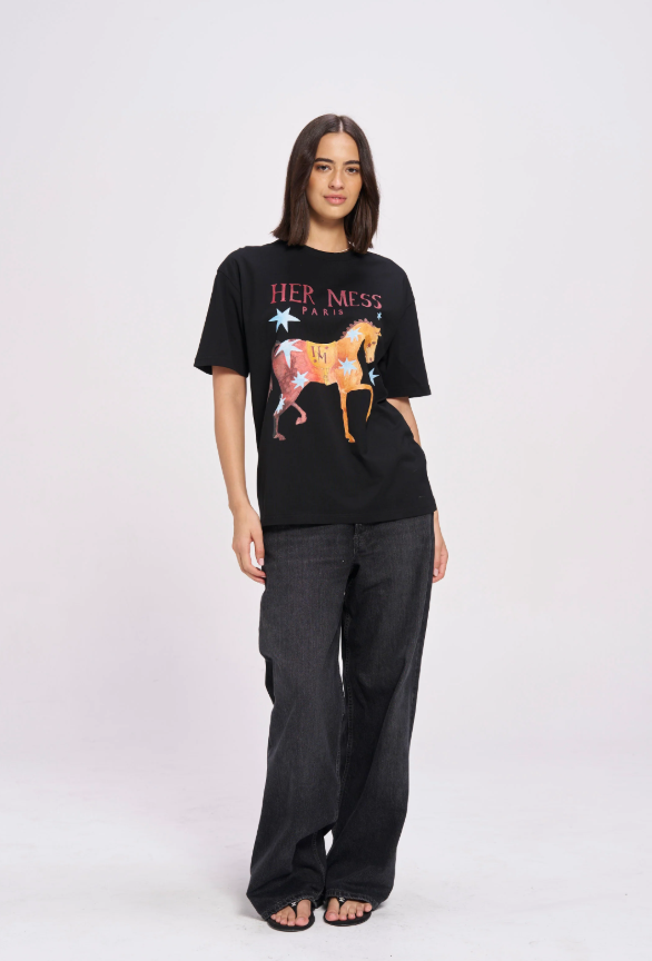 Maku - Her Mess Tee in Black Beauty