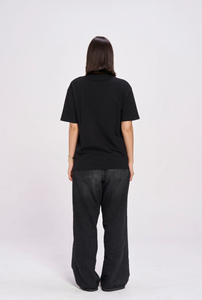 Maku - Her Mess Tee in Black Beauty