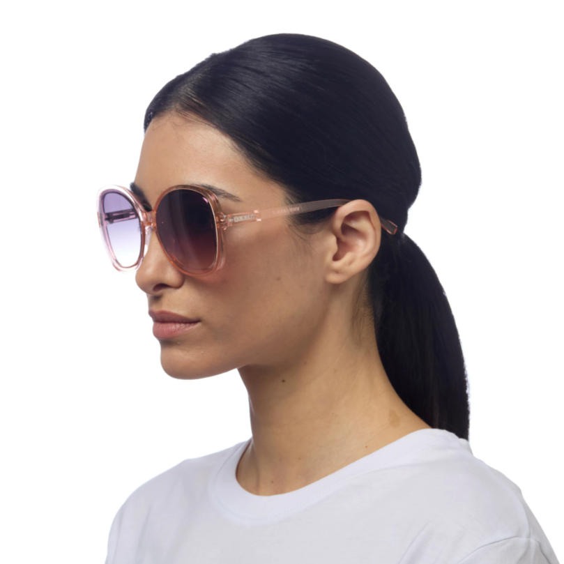 Okkia - Anna Sunglasses in Transparent Pink