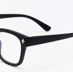 Okkia - Giovanni Readers in Black