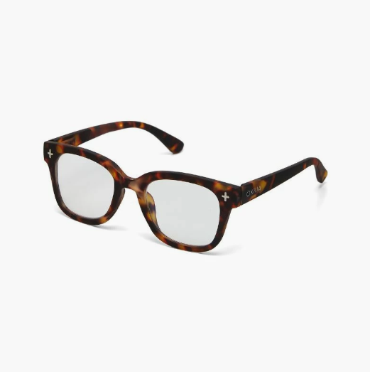 Okkia - Giovanni Readers in Classic Havana