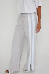 Alexandra - Kingsley Pant in Light Grey