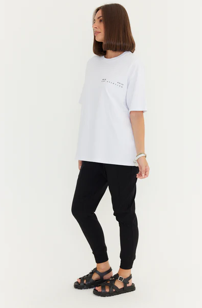 Alexandra - Athea T-Shirt in White