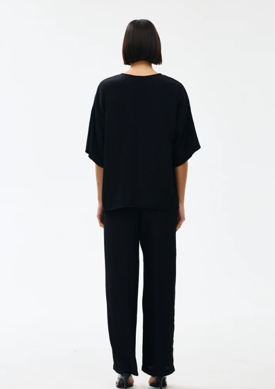 Kinney - Esme Top in Black