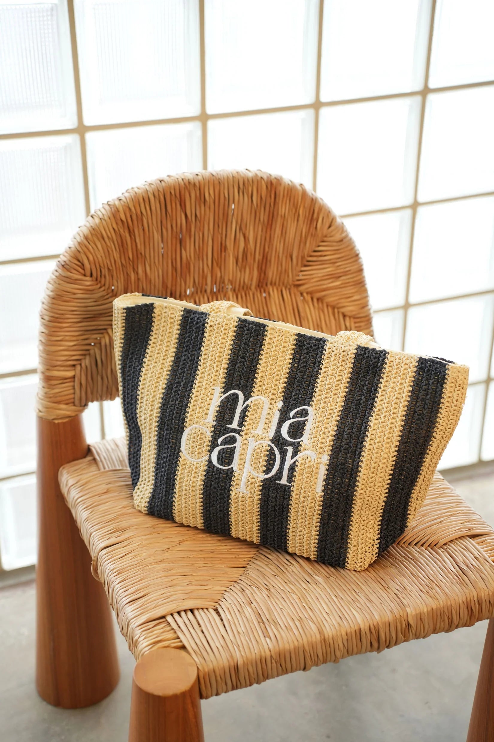 Mia Capri - Tote in Navy